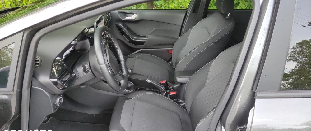 Ford Fiesta cena 44900 przebieg: 57000, rok produkcji 2020 z Libiąż małe 742